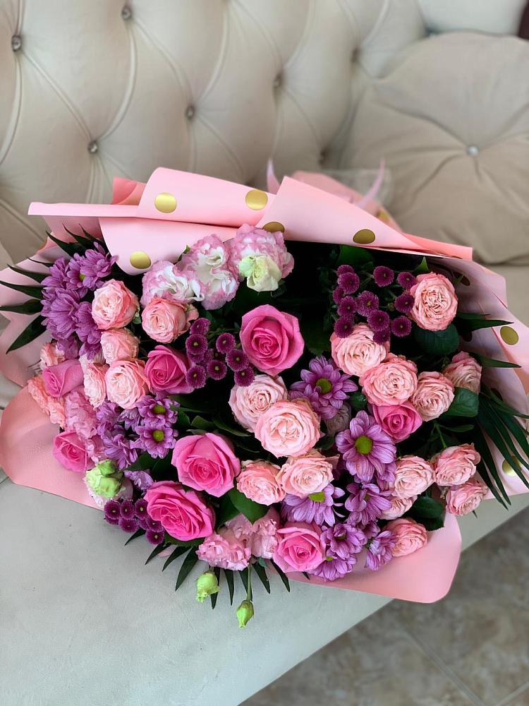 Букет цветов из: Хризантемы, Розы и Лизиантусы в Грабово