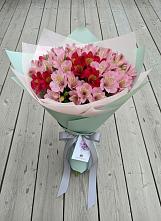 Букет цветов из:  Альстромерии в Грабово