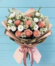 Букет цветов из:  Розы, Альстромерии и Лизиантусы в Грабово