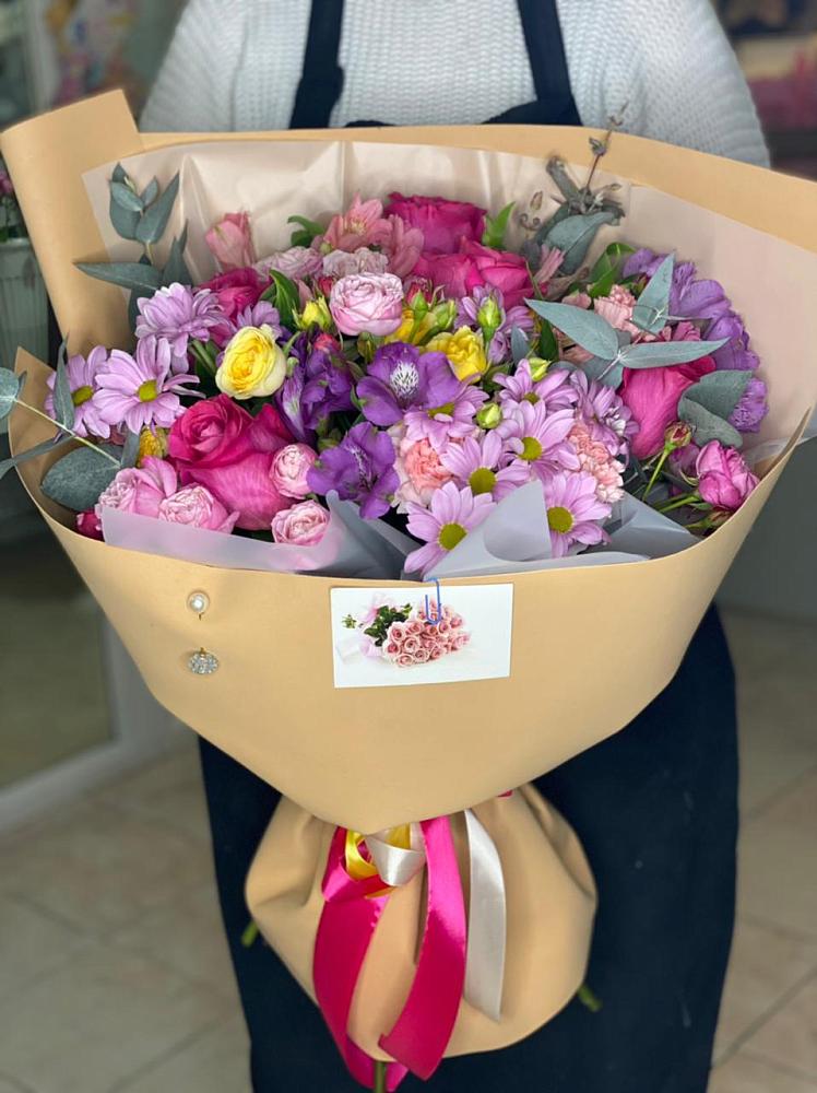 Букет цветов из: Хризантемы, Гвоздики и Альстромерии в Грабово