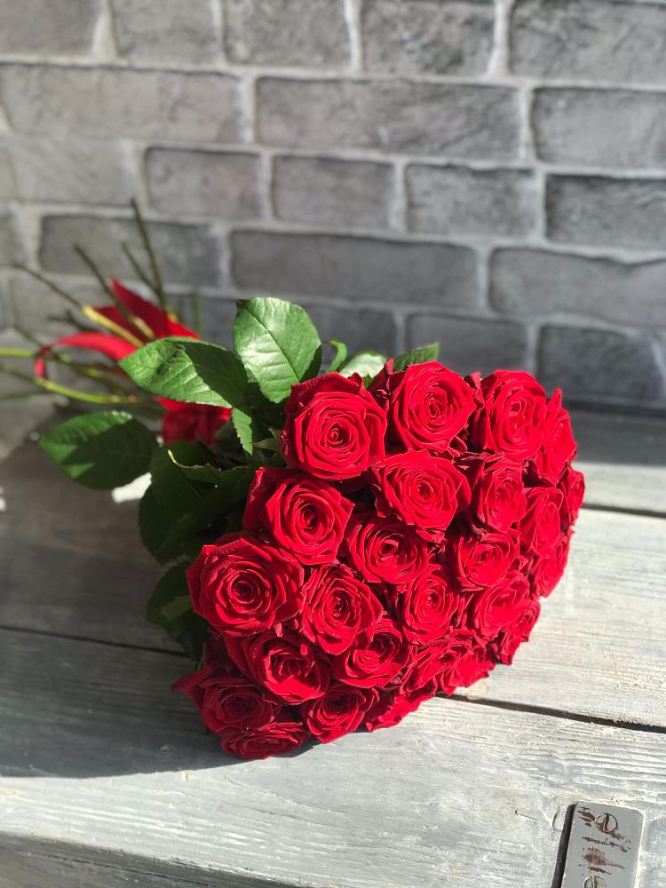 Букет Красные розы Фридом в Грабово