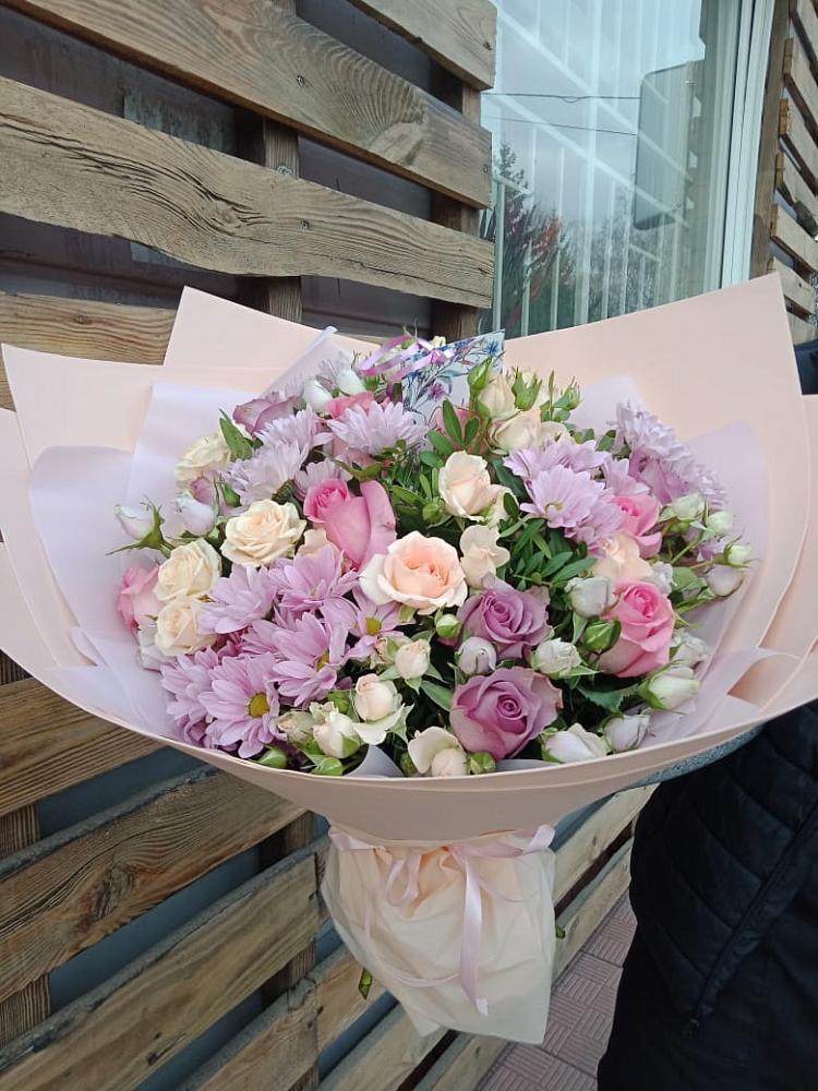 Букет цветов из: Розы и Хризантемы в Грабово