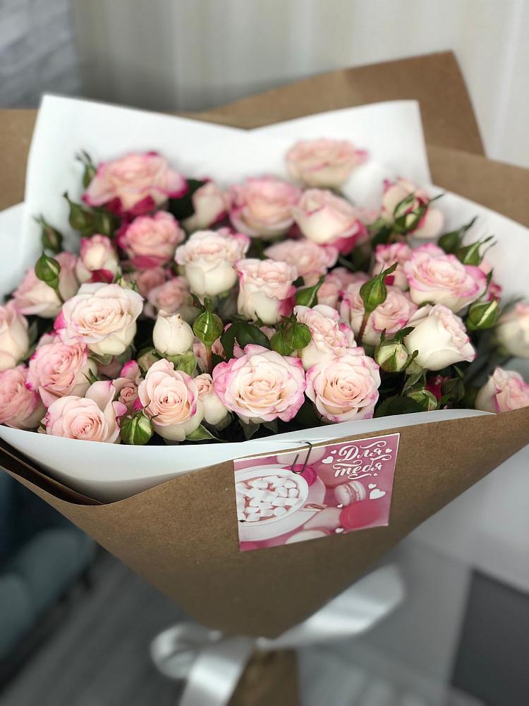 Букет цветов из: Розы в Грабово