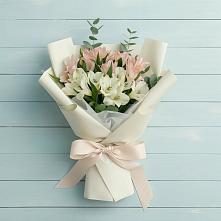 Букет цветов из:  Альстромерии в Грабово