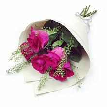Букет цветов из:  Розы в Грабово