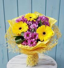 Букет цветов из:  Хризантемы и Герберы в Грабово