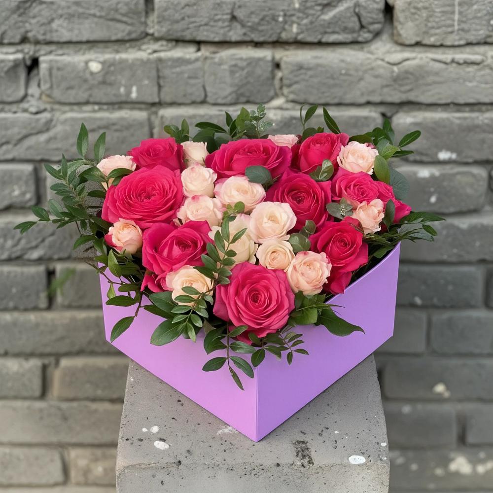 Цветочная композиция из Розы в коробке в Грабово