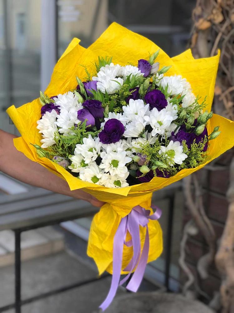 Букет цветов из: Ирисы, Хризантемы и Ромашки в Грабово