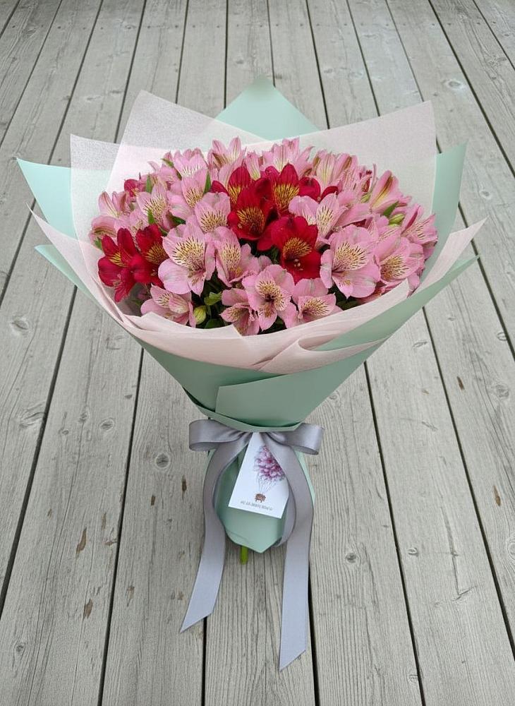 Букет цветов из: Альстромерии в Грабово