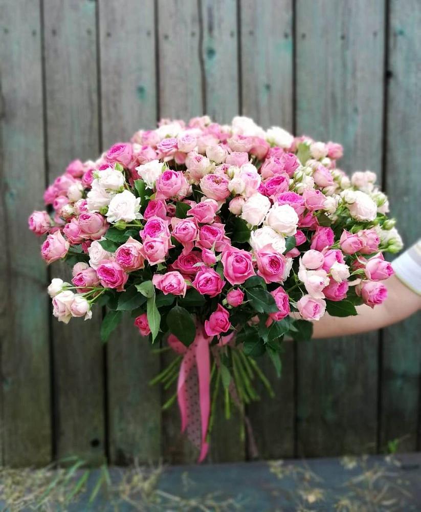 Букет Розовые кустовые розы Натали и Лав Лидия в Грабово