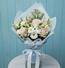 Букет цветов из:  Розы и Лизиантусы в Грабово