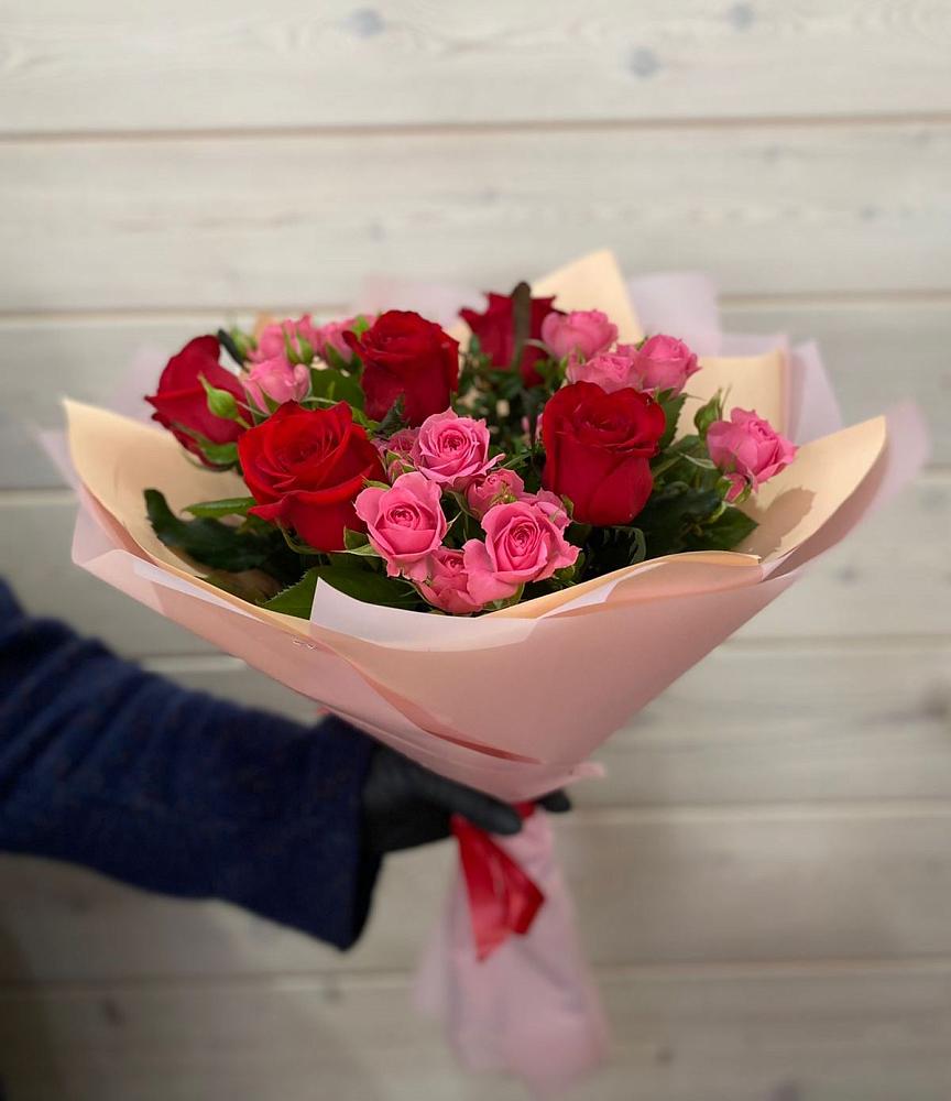 Букет цветов из: Розы в Грабово