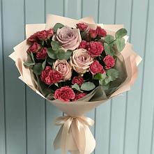 Букет цветов из:  Гвоздики и Розы в Грабово