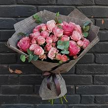Букет цветов из:  Розы в Грабово